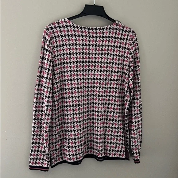 Olsen Women's Houndstooth Pattern Sweater - Picture 2 of 5